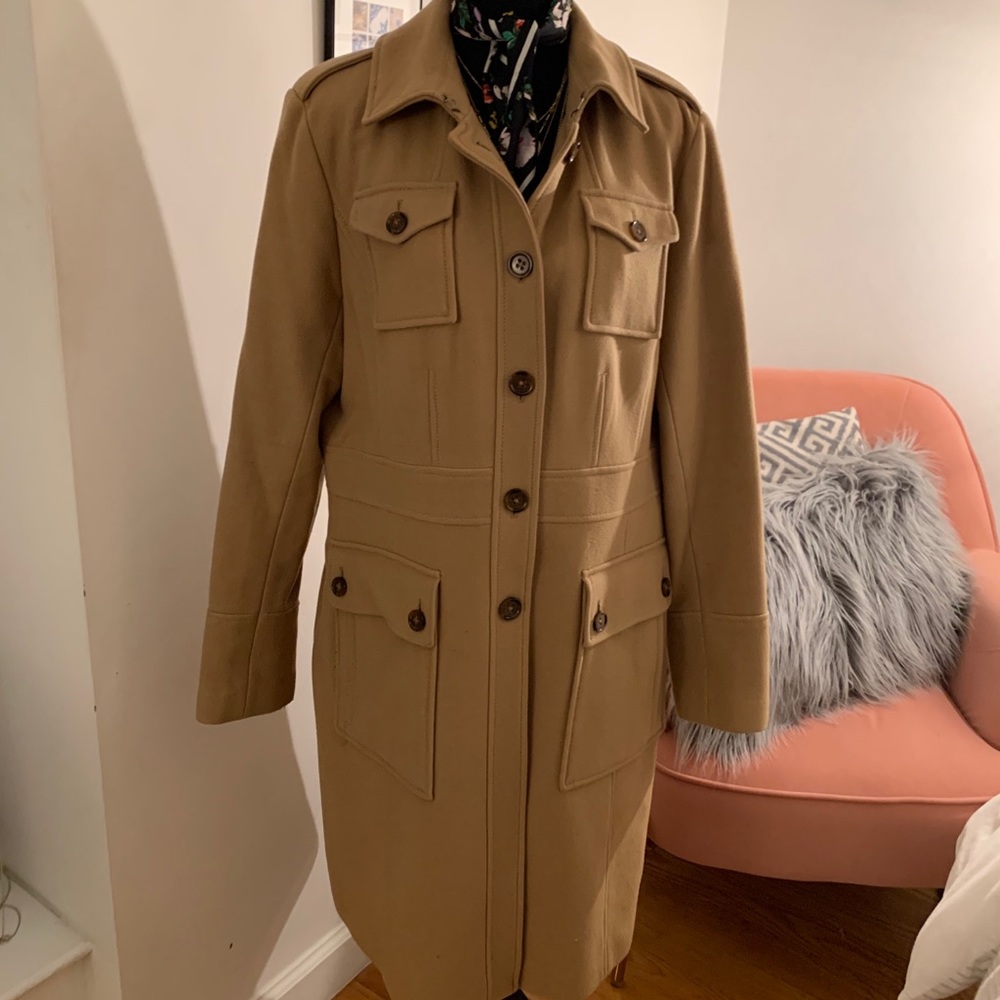 Ultra Chic Banana Republic Camel Coat